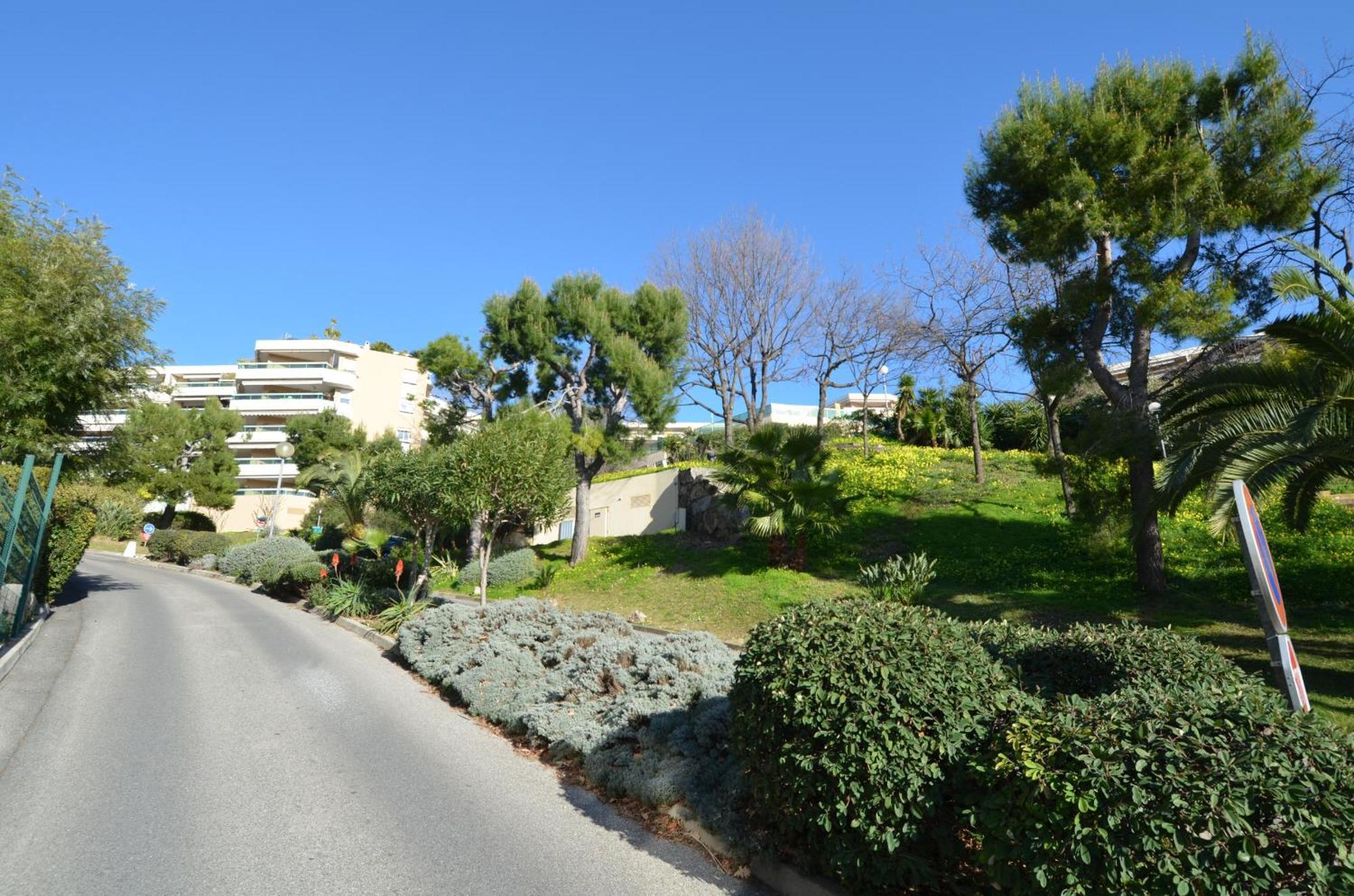 Plein Ciel - Appartement 5 Personnes Avec Piscine Sur La Corniche Fleurie A 尼斯 外观 照片